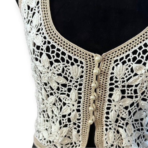 Nougat London Crochet Cropped Tank Vest Boho 2 - Picture 3 of 9